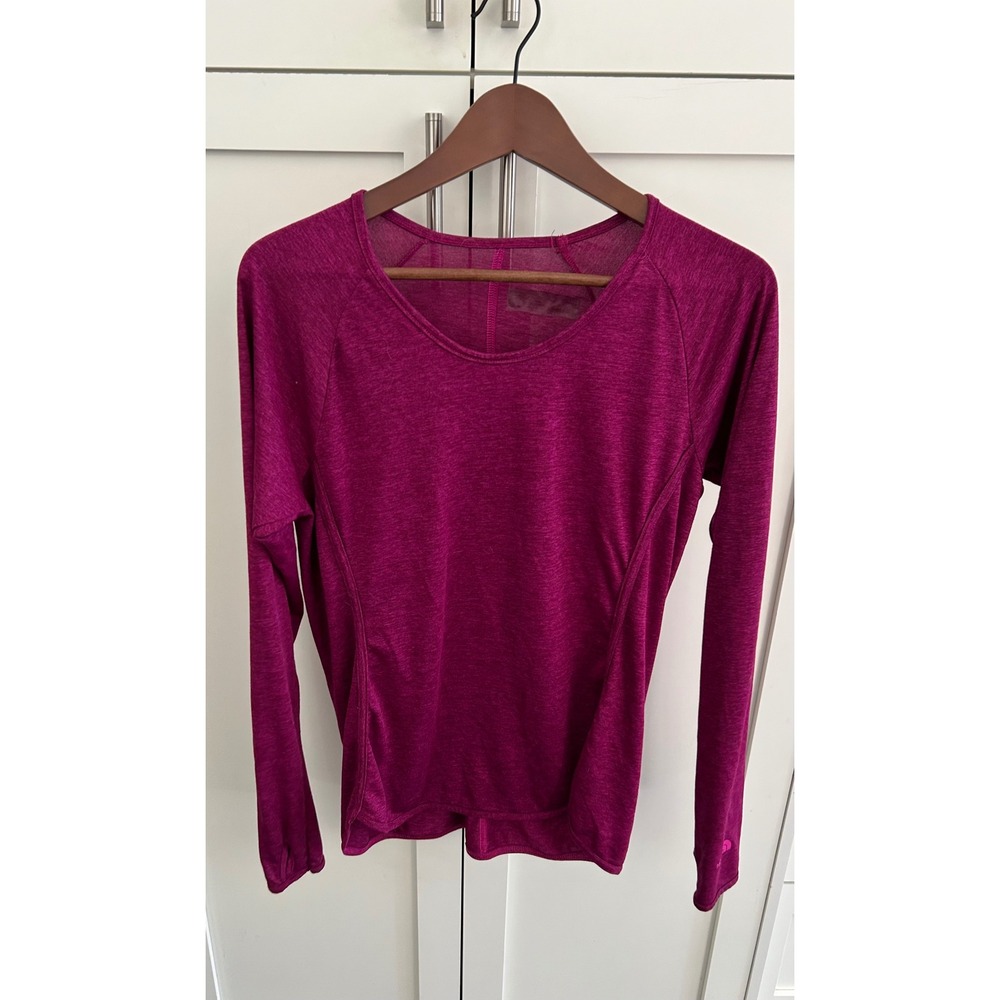 The North Face FlashDry Long Sleeve Athletic Top Thumb Holes Purple S
